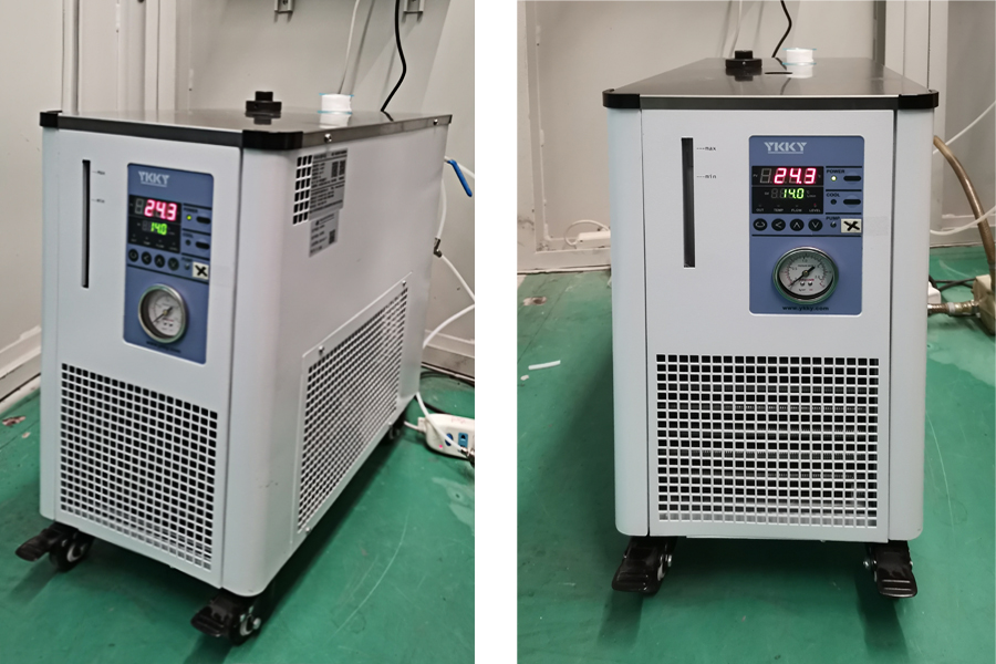 精密冷水機(jī)實(shí)地安裝圖.jpg 精密冷水機(jī)實(shí)地安裝圖.jpg