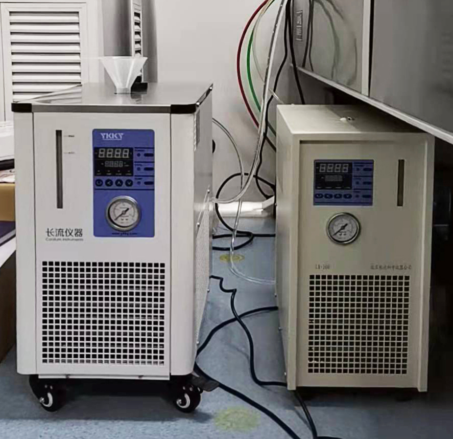 小型冷水機現場圖.jpg 小型冷水機現場圖.jpg