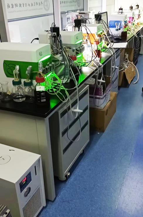 小型冷水機LX-300配套6臺發酵罐.png 小型冷水機LX-300配套6臺發酵罐.png