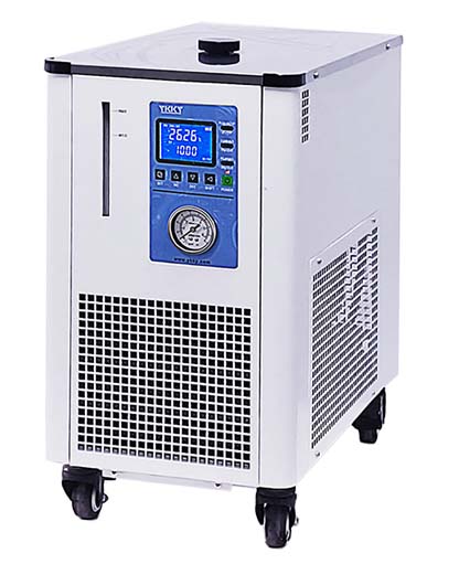 精密冷水機.jpg 精密冷水機.jpg