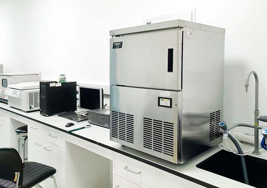 雪花制冰機.jpg 雪花制冰機.jpg