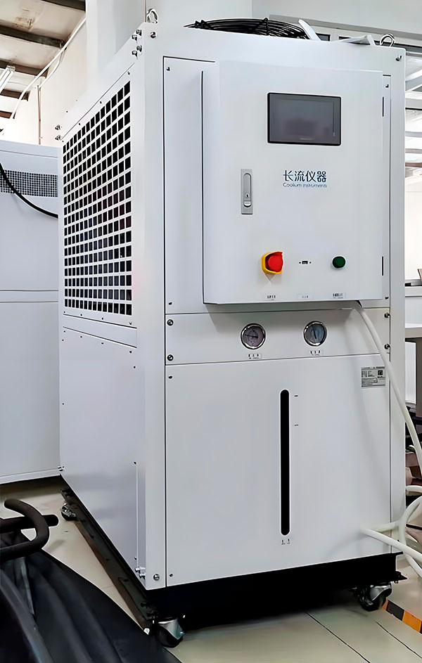 水冷式冷水機.jpg 水冷式冷水機.jpg