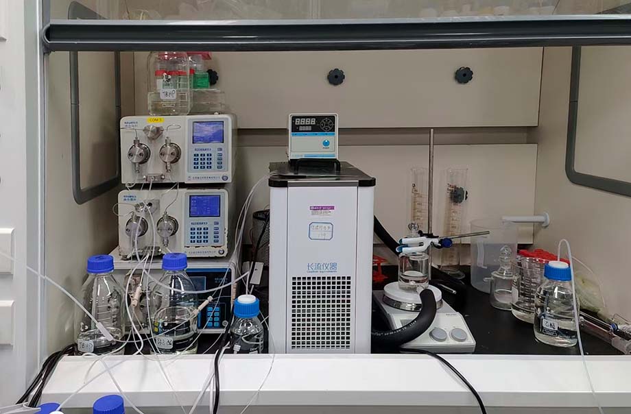 制冷循環水浴.jpg 制冷循環水浴.jpg